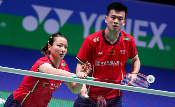 印度队逆转泰国队,黄鸭组合统治全场 印度队逆转泰国队,黄鸭组合统治全场