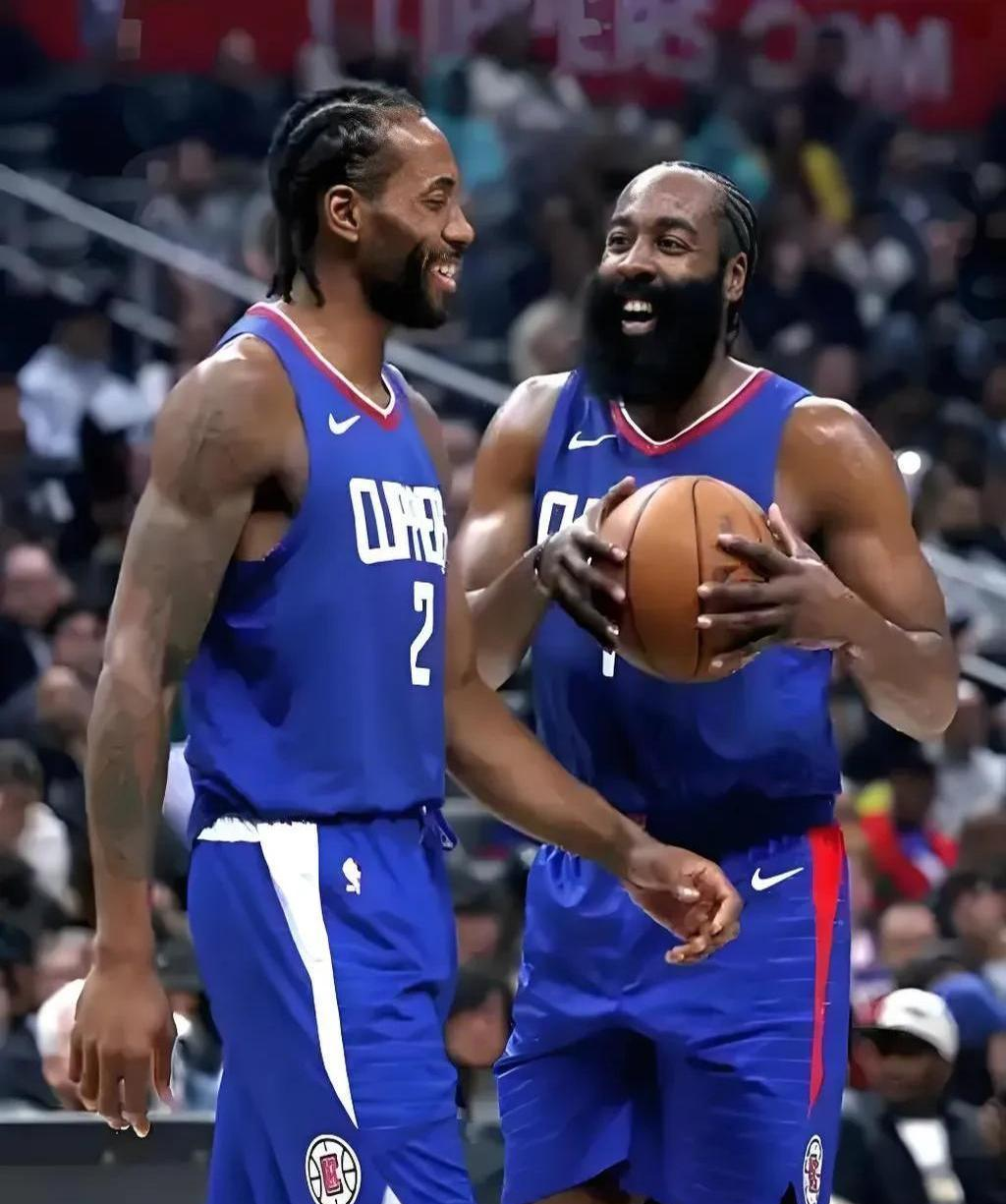 太阳横扫吉林队,拉文扛起全队 太阳横扫吉林队,拉文扛起全队