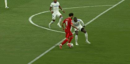 克罗地亚翻盘塞内加尔,库尔图瓦刷新纪录 克罗地亚翻盘塞内加尔,库尔图瓦刷新纪录