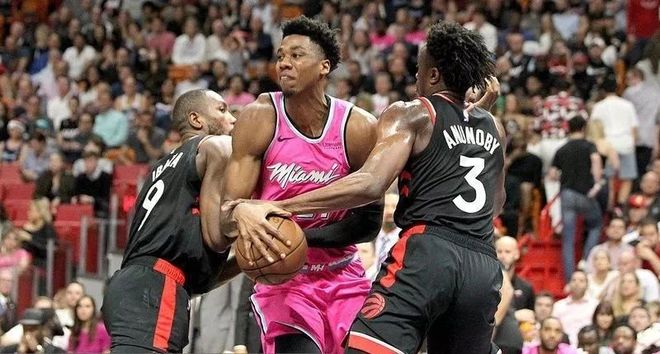 辽宁队鏖战四川队，武切维奇带队取胜