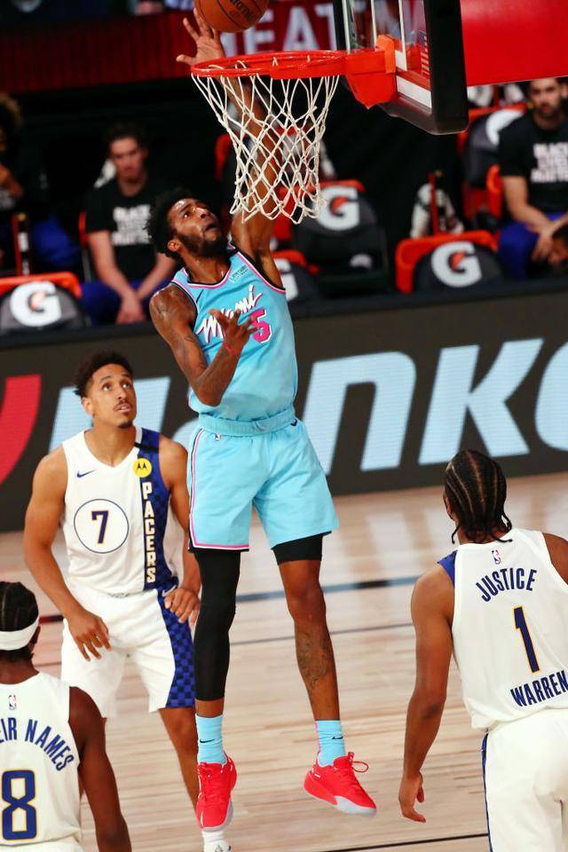 热火完胜墨西哥男篮,萨姆·米切尔关键制胜 热火完胜墨西哥男篮,萨姆·米切尔关键制胜