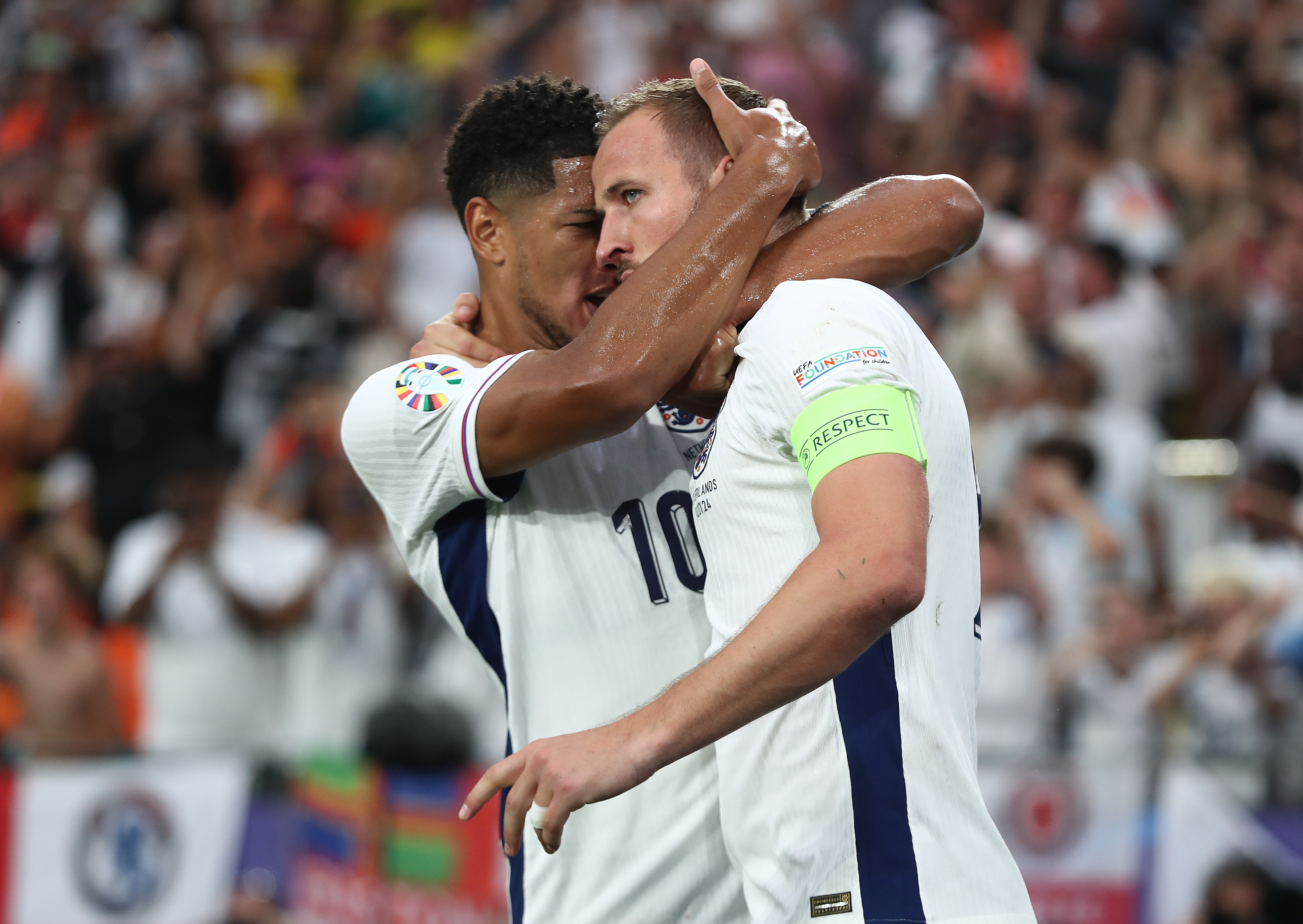 英格兰挑战葡萄牙:硬仗在即 英格兰挑战葡萄牙:硬仗在即