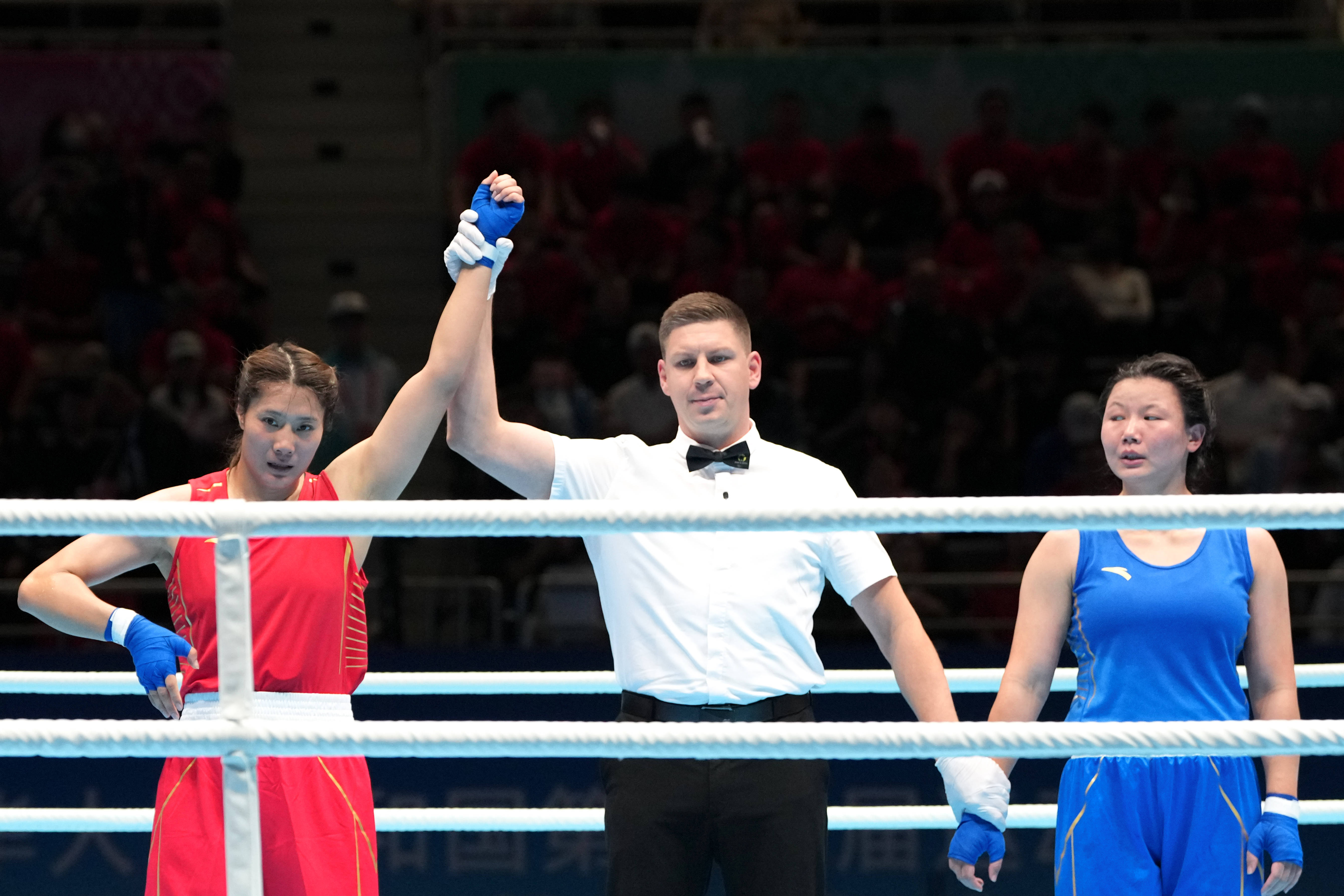 重击！日本拳击选手成功晋级决赛