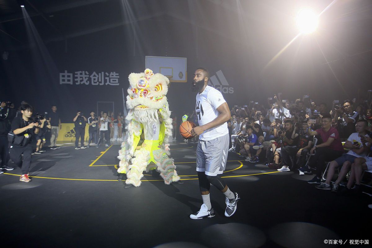 安徽队在比赛中展现出色表现 安徽队在比赛中展现出色表现