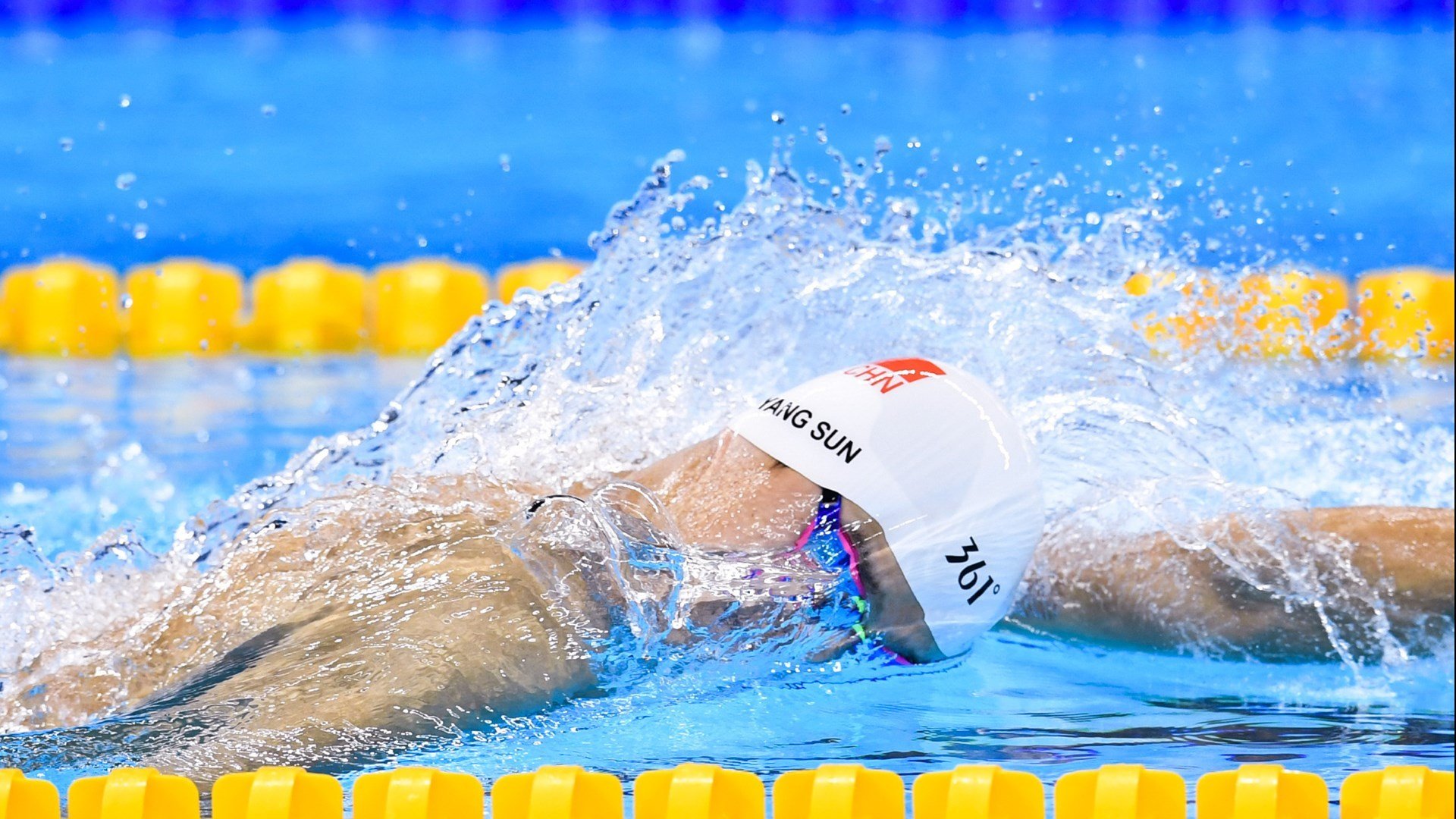 雷霆万钧，欧冠淘汰赛的决胜局启示录