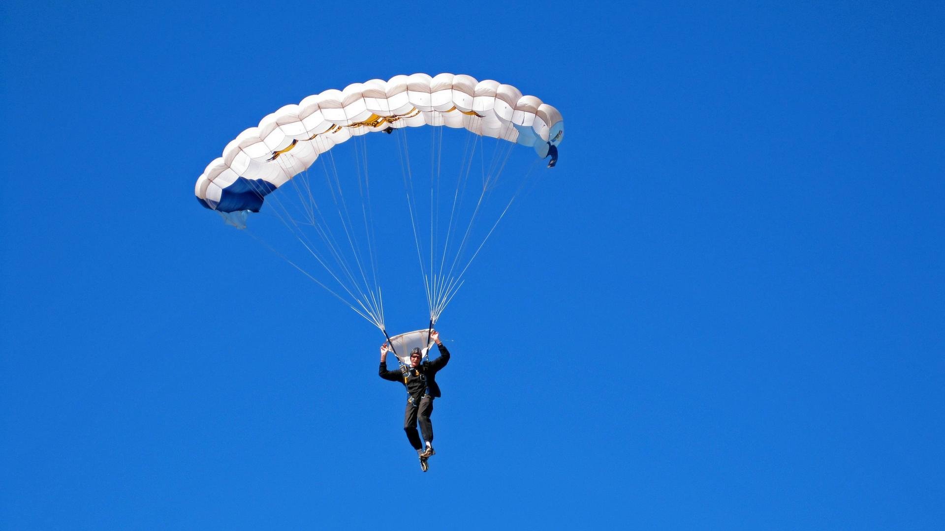 蓝鹰展翅，末节封神，卡拉斯科独舞击碎尼日利亚铁壁